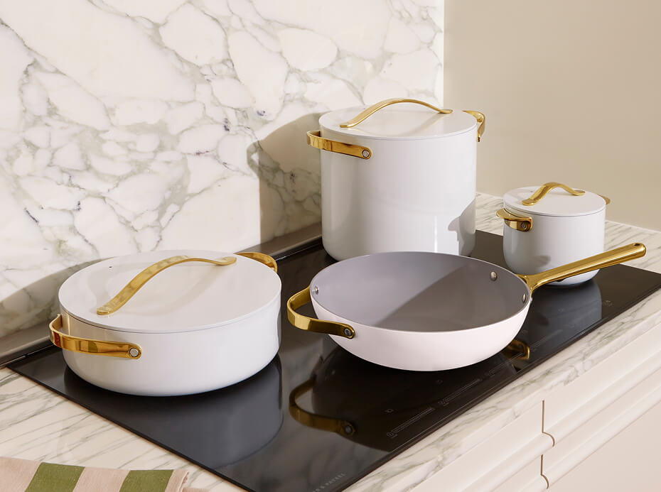 8-Piece Ceramic Set With Complimentary Storage