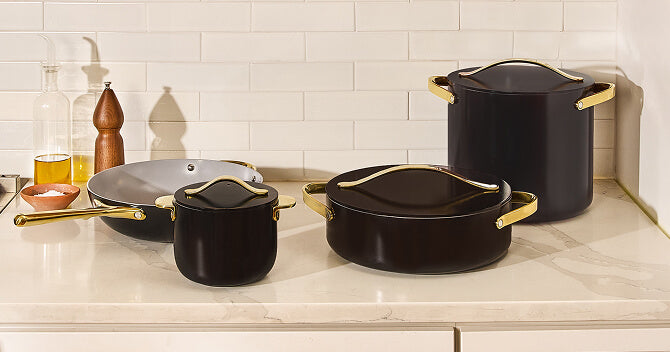 8-Piece Ceramic Set With Complimentary Storage